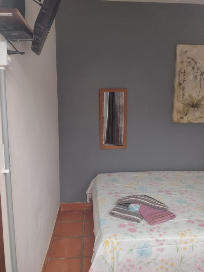 Pousada Casa Do Gustavo Гуаружа Екстериор снимка