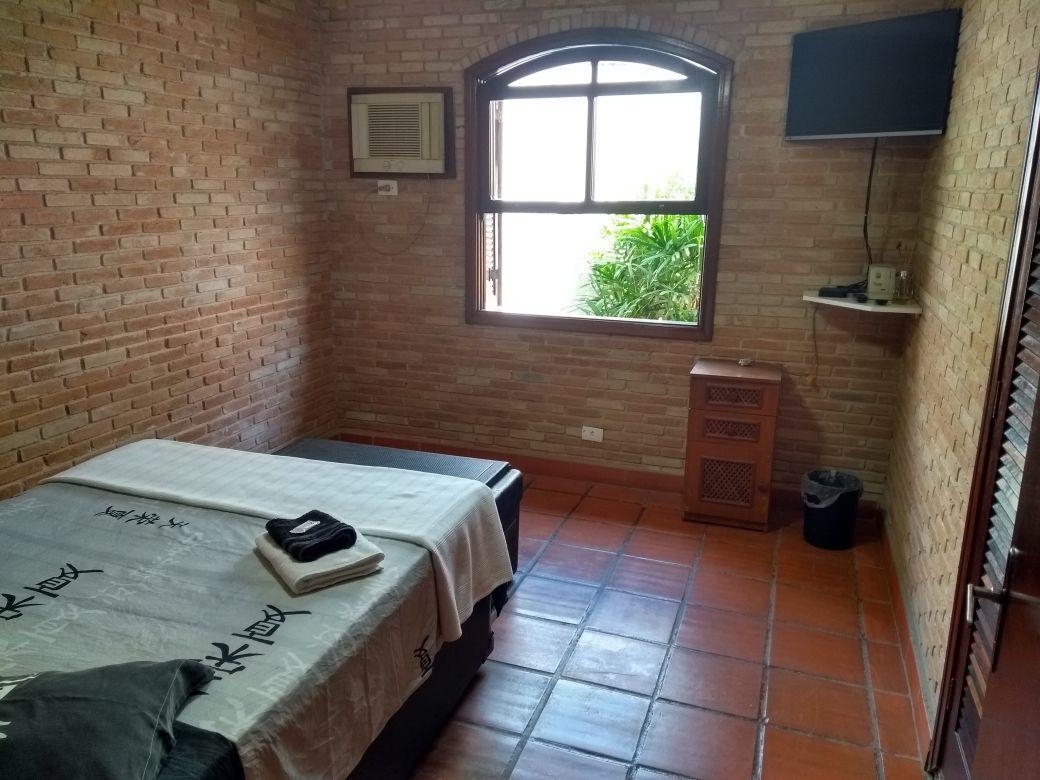 Pousada Casa Do Gustavo Гуаружа Екстериор снимка